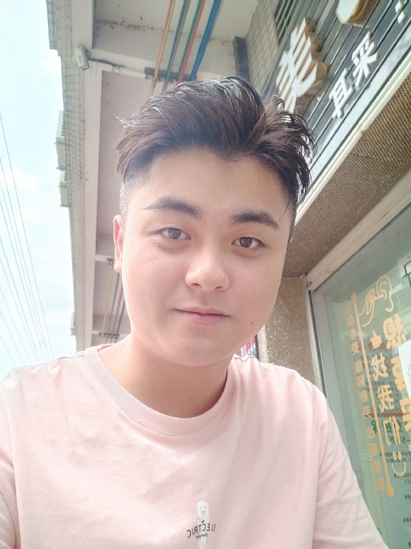 李健诚的第一张照片--安徽父母相亲团